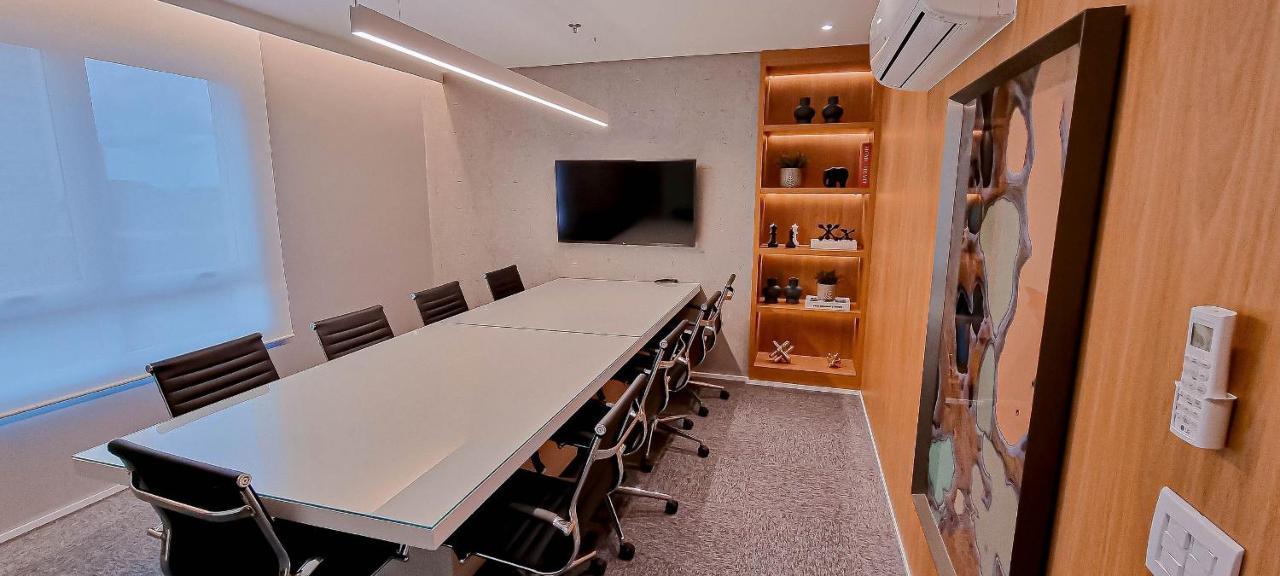 Blend Smart Style Aps Luxuosos E Decorados Apartment Goiania Exterior photo